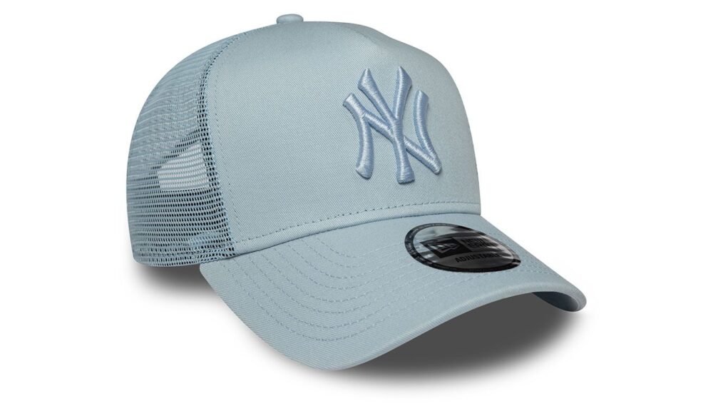 New Era Womens NY Yankees League Essential Trucker Cap - Image 4