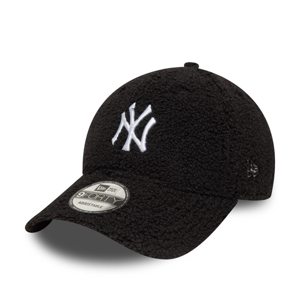 New Era 9FORTY MLB New York Yankees Wntr Borg Sapka